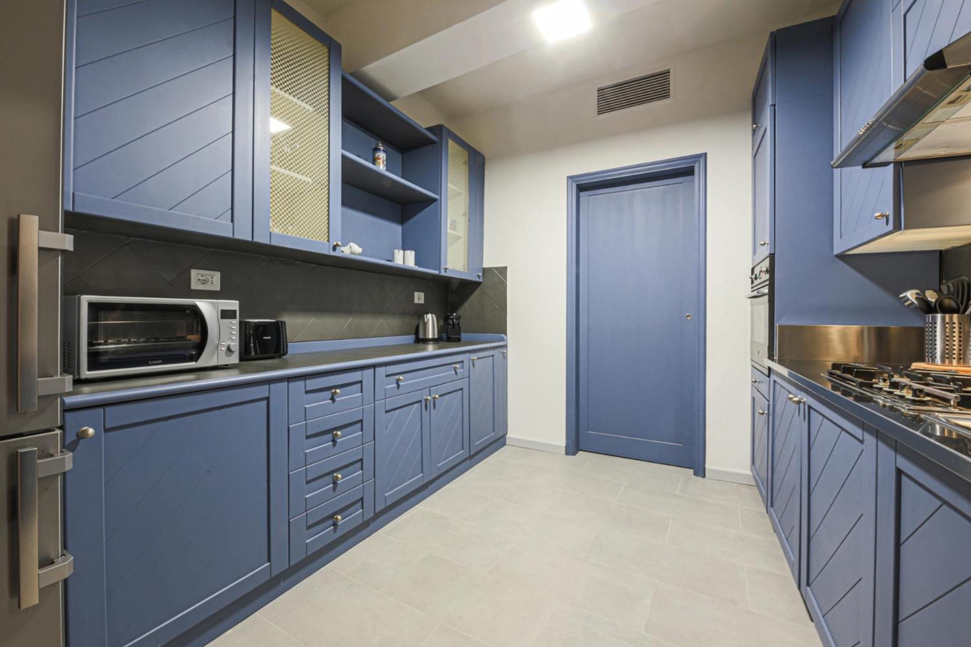 Apartment - Living In Oltrarno Florence